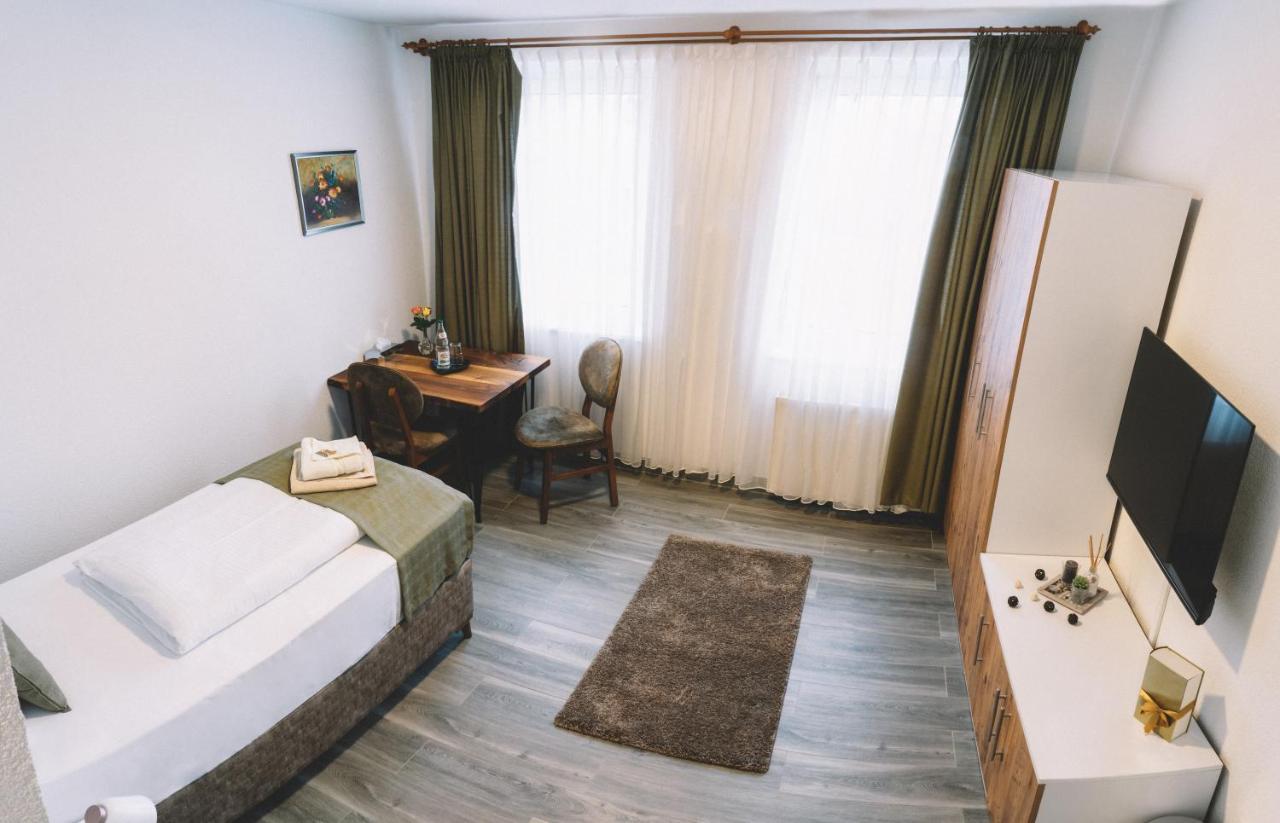 E&B Hotel Korb Eksteriør billede