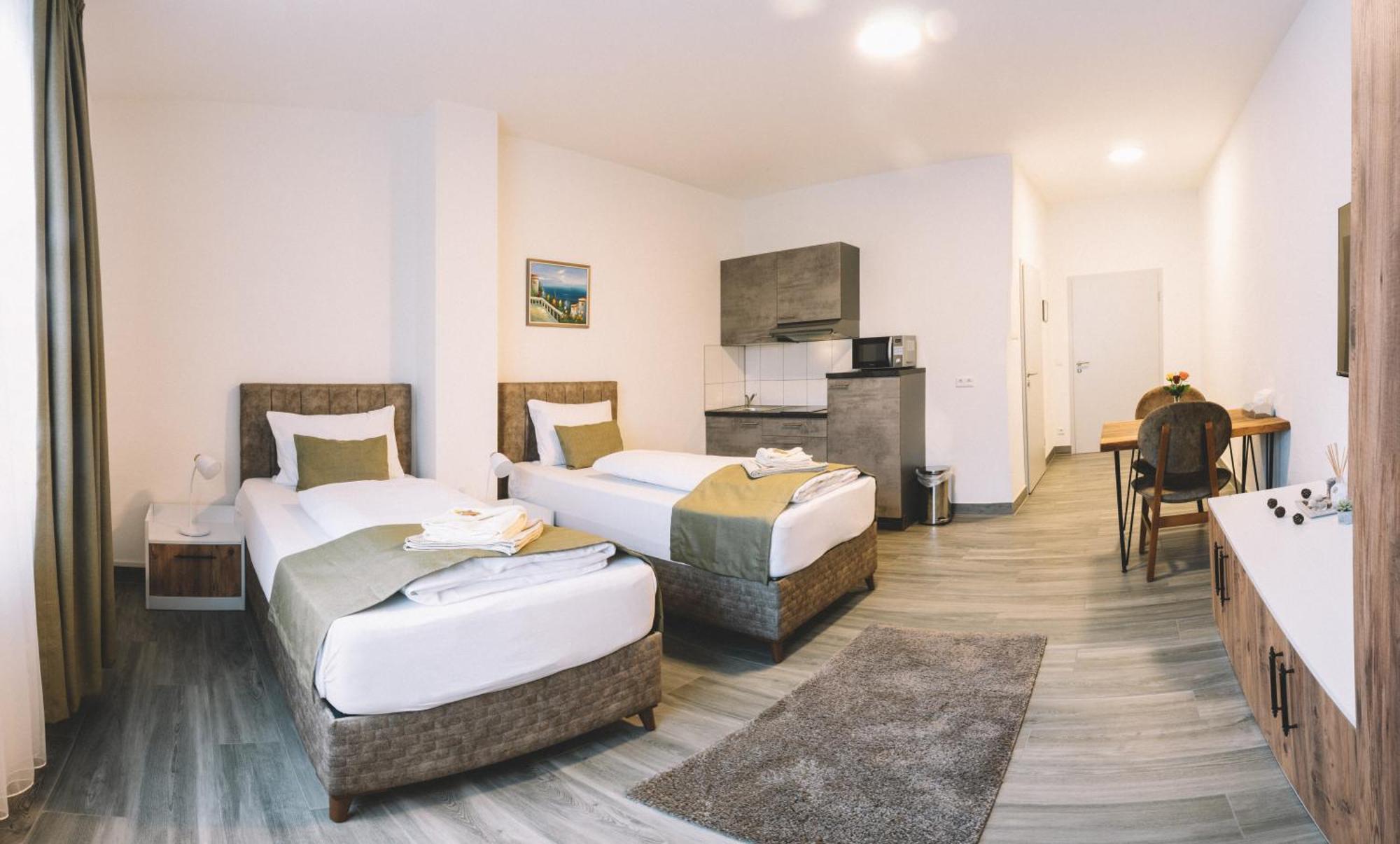 E&B Hotel Korb Eksteriør billede