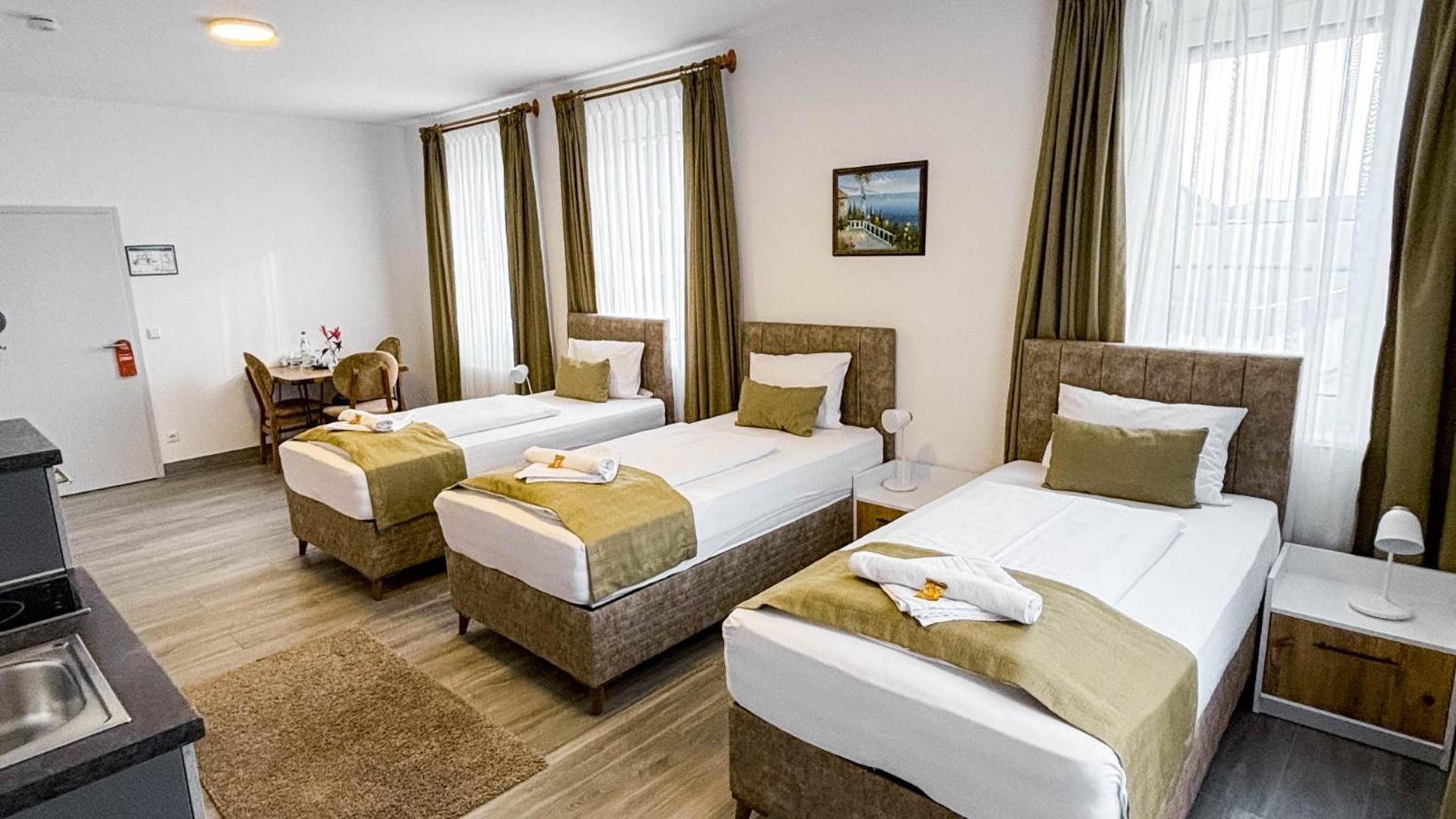 E&B Hotel Korb Eksteriør billede