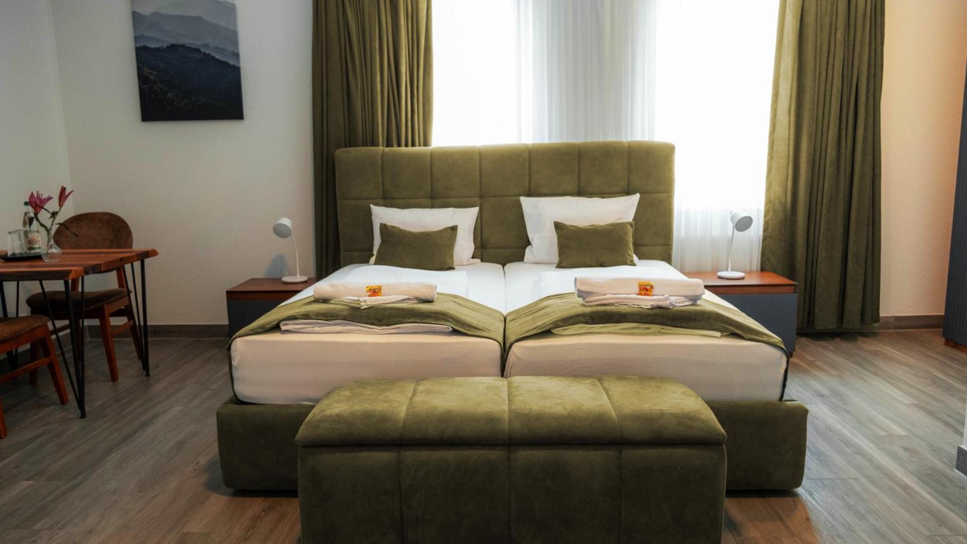 E&B Hotel Korb Eksteriør billede