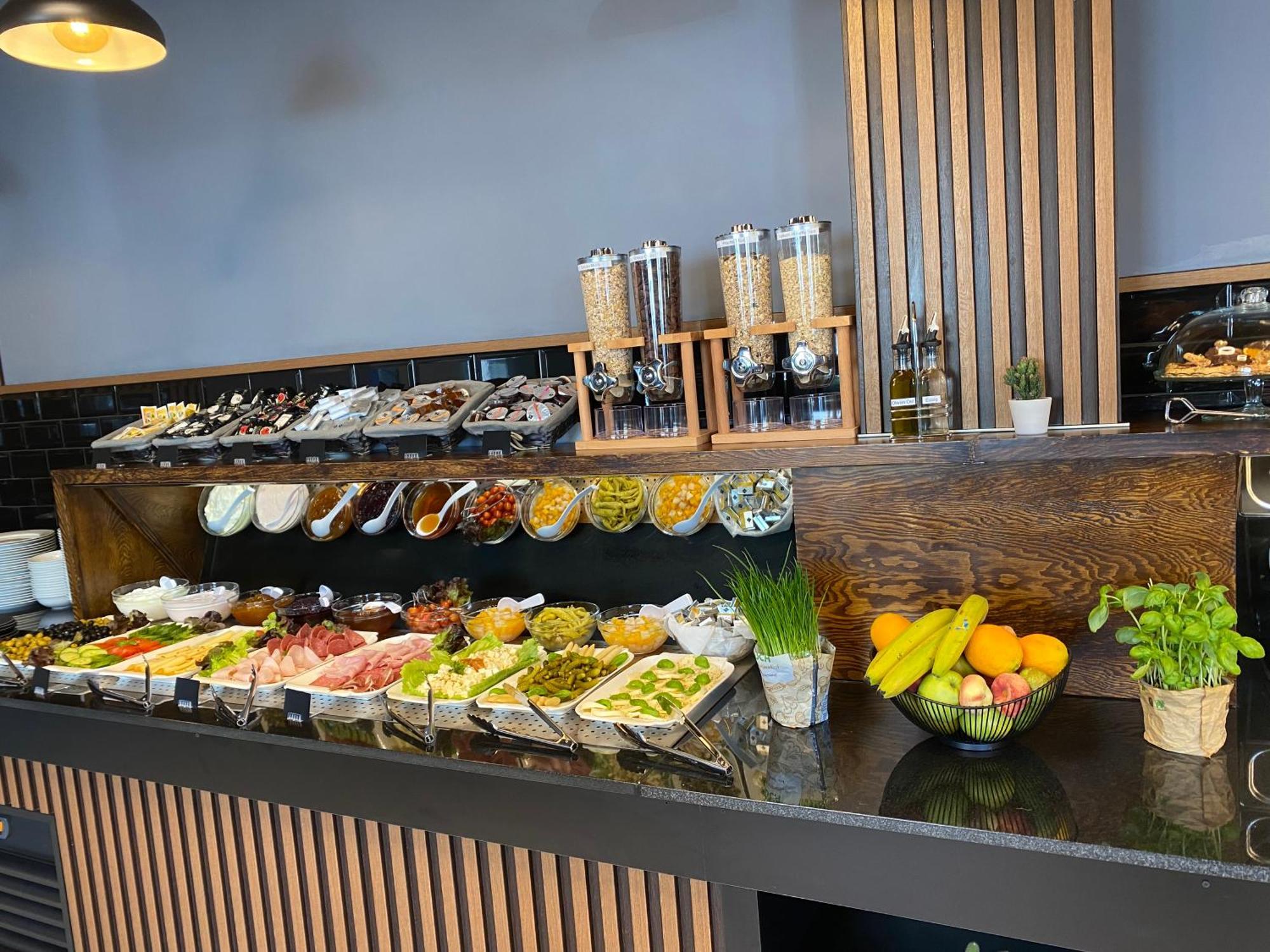 E&B Hotel Korb Eksteriør billede